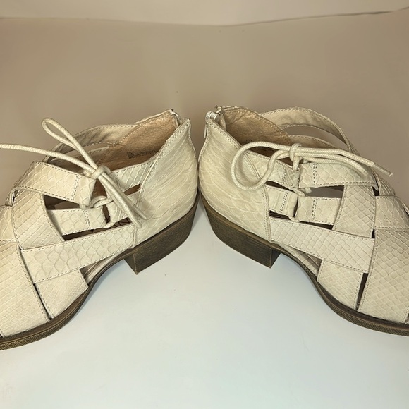 Coconuts by Matisse Lux Shootie Womens Shoes Size 9 Back Zip Side Ties Snakeskin - Picture 9 of 14